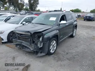 2017 GMC Terrain SLT z VIN 2GKFLPE38H6149809, wystawiony jako IAAI lot #41992273 z przebiegiem 126 183 mil mil oraz . Historia ofert i sprzedaży dostępna na DreamBid. Obrazek 2.