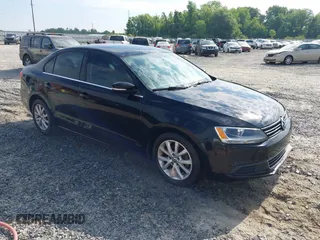 2013 Volkswagen Jetta SE z VIN 3VWDP7AJ5DM389618, wystawiony jako IAAI lot #42229952 z przebiegiem 190 890 mil mil oraz . Historia ofert i sprzedaży dostępna na DreamBid. Obrazek 1.