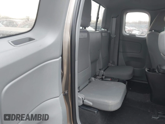 2013 Toyota Tacoma with VIN 5TFUU4EN8DX067539, listed as a IAAI auction lot 41767713 with 156,477 mi miles and . Bid and sale history available at DreamBid. Image 8.