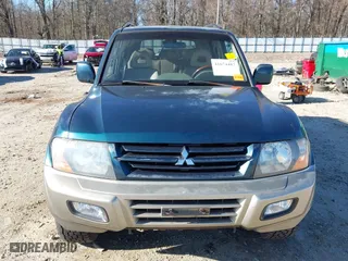 2002 Mitsubishi Montero LTD with VIN JA4MW51R82J015332, listed as a IAAI auction lot 41674487 with 177,560 mi miles. Bid and sale history available at carsss.com. Image 12.