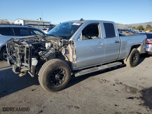 2015 Chevrolet Silverado 1500 Work Truck with VIN 1GCRCPEH5FZ157937, listed as a Copart auction lot 44190975 with 122,021 mi miles and Salvage Title. Bid and sale history available at carsss.com. Image 1.