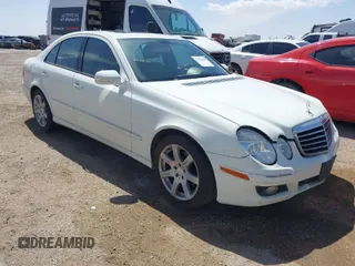 2008 Mercedes-Benz E-Class Luxury 3.5L with VIN WDBUF56X08B254629, listed as a IAAI auction lot 41920679 with 231,543 mi miles. Bid and sale history available at carsss.com. Image 1.
