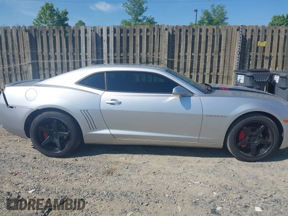 2011 Chevrolet Camaro 2LT with VIN 2G1FG1ED0B9203589, listed as a IAAI auction lot 42200667 with 161,238 mi miles and . Bid and sale history available at DreamBid. Image 13.