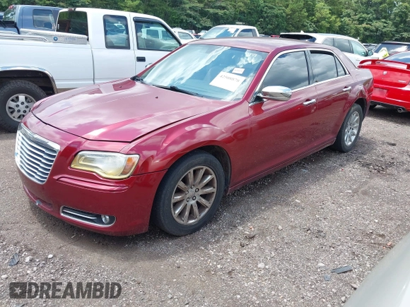 2014 Chrysler 300 C z VIN 2C3CCAEG3EH379888, wystawiony jako IAAI lot #42508878 z przebiegiem 256 320 mil mil oraz . Historia ofert i sprzedaży dostępna na DreamBid. Obrazek 16.