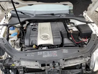 2007 Volkswagen Eos 2.0T with VIN WVWFA71F57V052000, listed as a Copart auction lot 87598495 with 128,610 mi miles and Salvage Title. Bid and sale history available at DreamBid. Image 11.