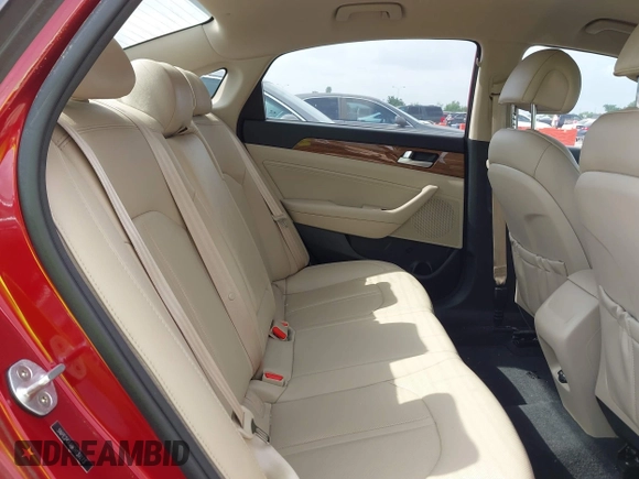 2015 Hyundai Sonata Eco z VIN 5NPE24AA9FH137173, wystawiony jako IAAI lot #42504289 z przebiegiem 126 905 mil mil oraz . Historia ofert i sprzedaży dostępna na DreamBid. Obrazek 8.