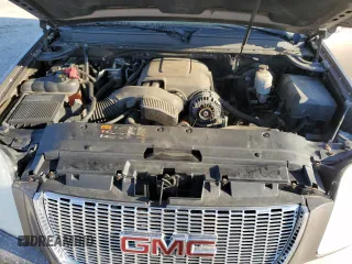 2012 GMC Yukon SLT with VIN 1GKS2CE05CR103674, listed as a Copart auction lot 50557275 with 206,664 mi miles and Salvage Title. Bid and sale history available at carsss.com. Image 12.