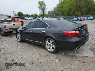 2010 Lexus LS 460 z VIN JTHBL5EFXA5096717, wystawiony jako Copart lot #52701975 z przebiegiem 166 392 mil mil oraz Szkoda całkowita • Salvage title. Historia ofert i sprzedaży dostępna na DreamBid. Obrazek 2.