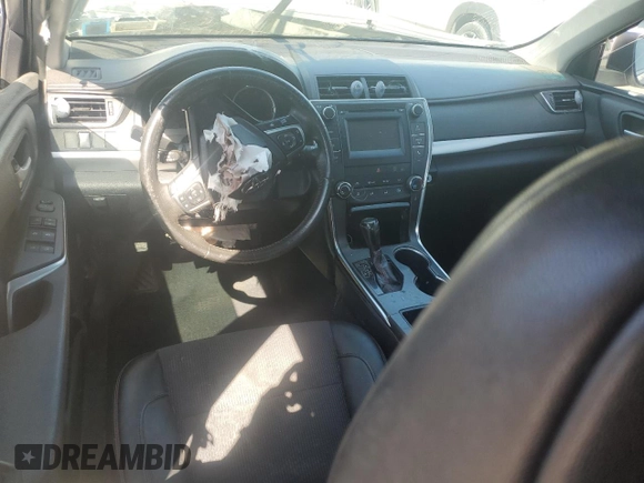 2017 Toyota Camry XLE z VIN 4T1BF1FK9HU337269, wystawiony jako Copart lot #58784995 z przebiegiem Nie podano mil oraz Szkoda całkowita • Salvage title. Historia ofert i sprzedaży dostępna na DreamBid. Obrazek 8.