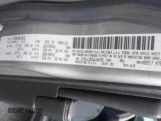 2016 Jeep Cherokee Limited with VIN 1C4PJLDB5GW164781, listed as a IAAI auction lot 42806344 with 137,283 mi miles and . Bid and sale history available at DreamBid. Image 9.