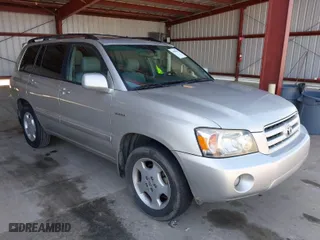 2005 Toyota Highlander with VIN JTEDP21AX50077168, listed as a IAAI auction lot 41885811 with 193,520 mi miles. Bid and sale history available at carsss.com. Image 1.