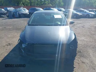 2019 Kia Forte LXS z VIN 3KPF24AD0KE087972, wystawiony jako IAAI lot #42252390 z przebiegiem 118 537 mil mil oraz . Historia ofert i sprzedaży dostępna na DreamBid. Obrazek 12.