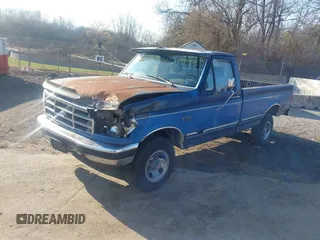 1993 Ford F-150 с VIN 2FTEF14N9PCA06253, выставлен на аукционе IAAI как лот 41905093 с пробегом 113 352 миль миль и . История ставок и продаж доступна на DreamBid. Изображение 17.