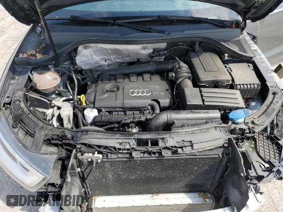 2015 Audi Q3 Premium Plus z VIN WA1EFCFS2FR012373, wystawiony jako Copart lot #56201435 z przebiegiem 126 645 mil mil oraz Szkoda całkowita • Salvage title. Historia ofert i sprzedaży dostępna na DreamBid. Obrazek 12.