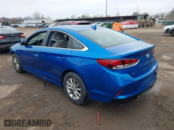 2018 Hyundai Sonata SE with VIN 5NPE24AF1JH688332, listed as a IAAI auction lot 41990382 with 156,363 mi miles and . Bid and sale history available at carsss.com. Image 3.
