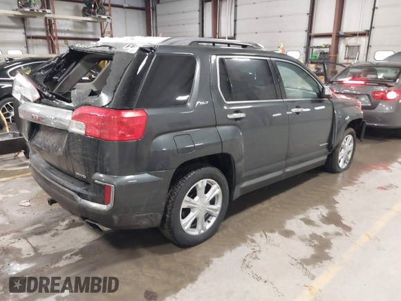 2017 GMC Terrain SLT with VIN 2GKFLUE38H6333212, listed as a IAAI auction lot 41843319 with 33,069 mi miles. Bid and sale history available at carsss.com. Image 4.