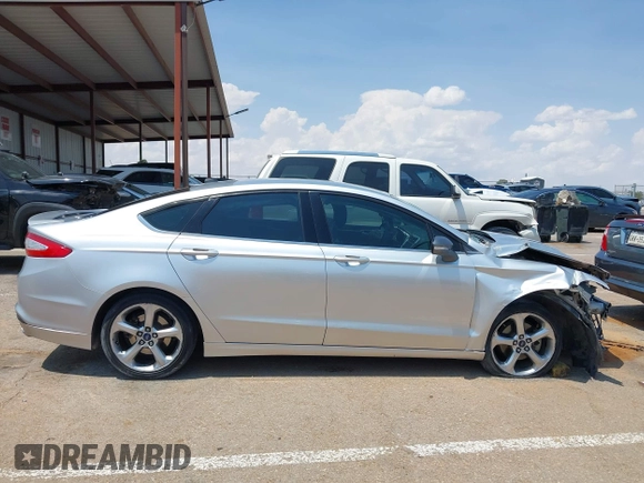 2013 Ford Fusion SE with VIN 3FA6P0HRXDR226860, listed as a IAAI auction lot 42352194 with 110,215 mi miles and . Bid and sale history available at DreamBid. Image 13.