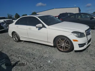 2013 Mercedes-Benz C 250 Sport с VIN WDDGF4HB3DA772525, выставлен на аукционе Copart как лот 64951505 с пробегом 194 281 миль миль и Чистый • Clean title. История ставок и продаж доступна на DreamBid. Изображение 4.