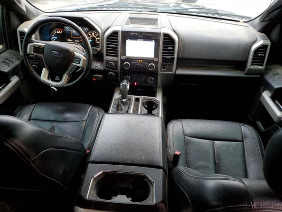 2018 Ford F-150 XL with VIN 1FTEW1EG2JKC07799, listed as a Copart auction lot 86813064 with 202,594 mi miles and Non Repairable. Bid and sale history available at carsss.com. Image 8.