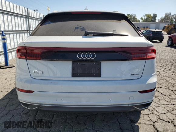 2022 Audi Q8 Premium Plus z VIN WA1BVBF15ND005047, wystawiony jako Copart lot #68349794 z przebiegiem 232 024 mil mil oraz Szkoda całkowita • Salvage title. Historia ofert i sprzedaży dostępna na DreamBid. Obrazek 6.