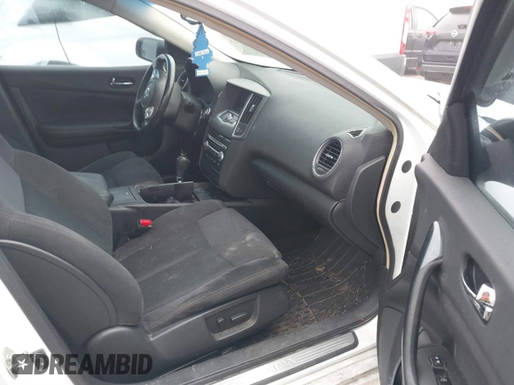 2014 Nissan Maxima S with VIN 1N4AA5AP0EC487139, listed as a IAAI auction lot 41450013 with 144,643 mi miles and . Bid and sale history available at DreamBid. Image 5.