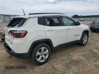 2018 Jeep Compass Altitude with VIN 3C4NJDBBXJT315899, listed as a Copart auction lot 61472665 with Not provided miles and Salvage title. Bid and sale history available at DreamBid. Image 3.