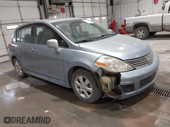 2009 Nissan Versa 1.8 SL with VIN 3N1BC13E29L392172, listed as a IAAI auction lot 41728520 with 170,832 mi miles. Bid and sale history available at carsss.com. Image 1.