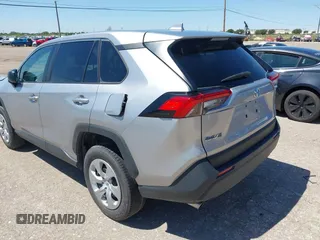 2024 Toyota RAV4 LE with VIN 2T3F1RFV5RC427974, listed as a IAAI auction lot 42648963 with 39,813 mi miles and . Bid and sale history available at DreamBid. Image 3.
