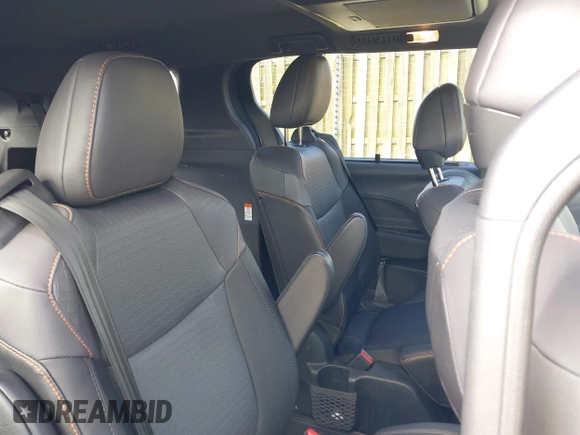 2021 Toyota Sienna XSE with VIN 5TDDSKFC7MS016370, listed as a IAAI auction lot 42381152 with 25,656 mi miles and . Bid and sale history available at DreamBid. Image 8.