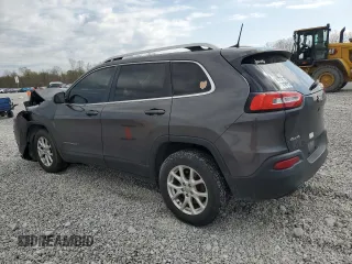 2016 Jeep Cherokee Latitude z VIN 1C4PJMCB0GW311046, wystawiony jako Copart lot #54308945 z przebiegiem 137 919 mil mil oraz Szkoda całkowita • Salvage title. Historia ofert i sprzedaży dostępna na DreamBid. Obrazek 2.