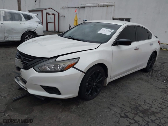 2018 Nissan Altima 2.5 SV with VIN 1N4AL3AP4JC158095, listed as a IAAI auction lot 41155838 with 79,504 mi miles. Bid and sale history available at carsss.com. Image 17.