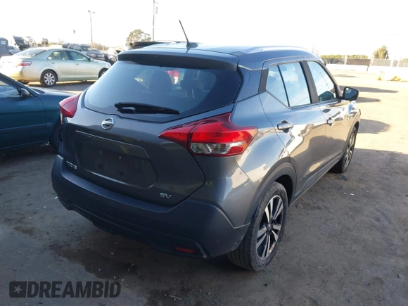 2019 Nissan Kicks S with VIN 3N1CP5CU0KL565247, listed as a IAAI auction lot 41627267 with 92,049 mi miles. Bid and sale history available at carsss.com. Image 4.
