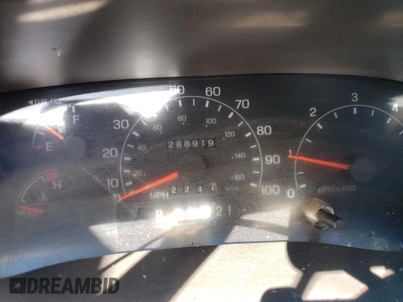 2001 Ford F-250 XL with VIN 1FTNX21L31EA53026, listed as a Copart auction lot 75316914 with 288,919 mi miles and Salvage title. Bid and sale history available at DreamBid. Image 9.