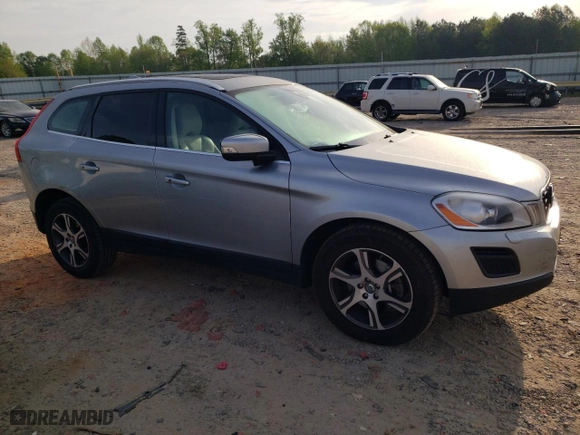 2013 Volvo XC60 T6 with VIN YV4902DZ0D2389435, listed as a Copart auction lot 53791445 with 129,556 mi miles and Salvage Title. Bid and sale history available at carsss.com. Image 4.