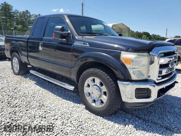 2011 Ford F-250 XL z VIN 1FT7X2A61BEA59962, wystawiony jako Copart lot #55814915 z przebiegiem 243 016 mil mil oraz Szkoda całkowita • Salvage title. Historia ofert i sprzedaży dostępna na DreamBid. Obrazek 4.