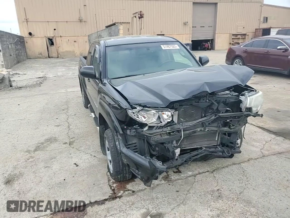2013 Toyota Tacoma PreRunner z VIN 5TFTU4GN7DX048974, wystawiony jako Copart lot #51467925 z przebiegiem 123 067 mil mil oraz Szkoda całkowita • Salvage title. Historia ofert i sprzedaży dostępna na DreamBid. Obrazek 11.