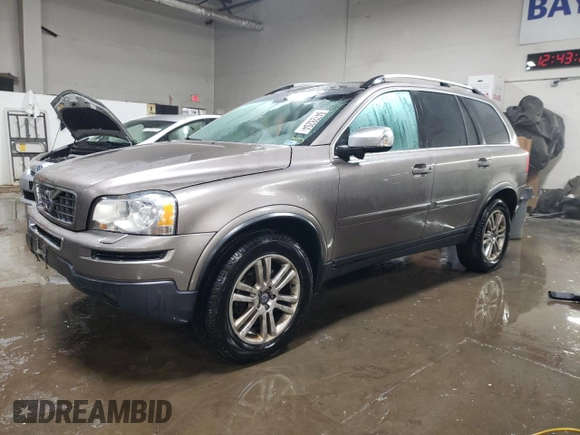 2012 Volvo XC90 with VIN YV4952CZ3C1627415, listed as a Copart auction lot 84728204 with 146,142 mi miles and Salvage Title. Bid and sale history available at carsss.com. Image 1.