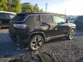 2018 Jeep Compass Limited with VIN 3C4NJCCB6JT318579, listed as a Copart auction lot 49545075 with 111,423 mi miles and Salvage Title. Bid and sale history available at carsss.com. Image 3.