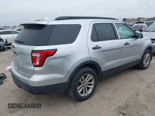 2017 Ford Explorer with VIN 1FM5K8B81HGC14897, listed as a IAAI auction lot 41621994 with 161,129 mi miles and . Bid and sale history available at carsss.com. Image 4.