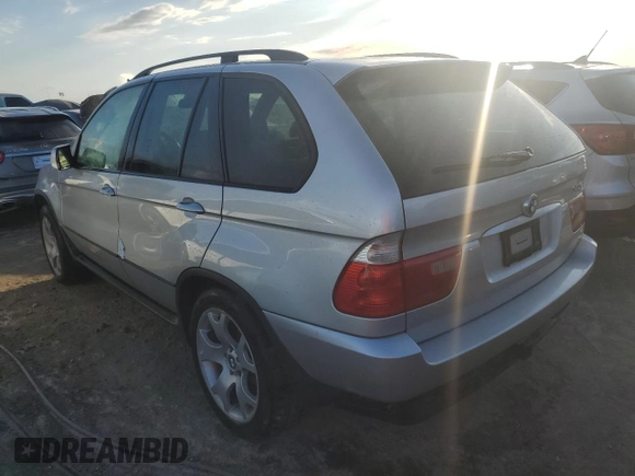 2002 BMW X5 4.4i with VIN 5UXFB33562LH37798, listed as a Copart auction lot 75174494 with 0 mi miles and Non Repairable. Bid and sale history available at carsss.com. Image 2.