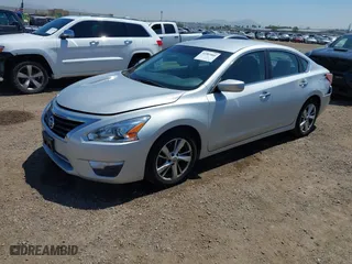 2013 Nissan Altima 2.5 SL with VIN 1N4AL3AP2DN533037, listed as a IAAI auction lot 41985866 with 106,806 mi miles. Bid and sale history available at carsss.com. Image 17.