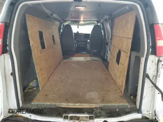 2011 GMC Savana Cargo z VIN 1GTW7GCA6B1900255, wystawiony jako Copart lot #60541955 z przebiegiem 205 036 mil mil oraz Czysty tytuł • Clean title. Historia ofert i sprzedaży dostępna na DreamBid. Obrazek 10.