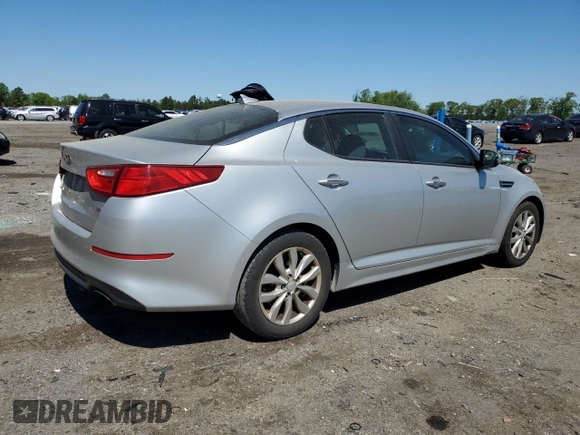 2015 Kia Optima LX with VIN 5XXGM4A77FG505885, listed as a Copart auction lot 54931445 with 226,457 mi miles and Clean Title. Bid and sale history available at carsss.com. Image 3.