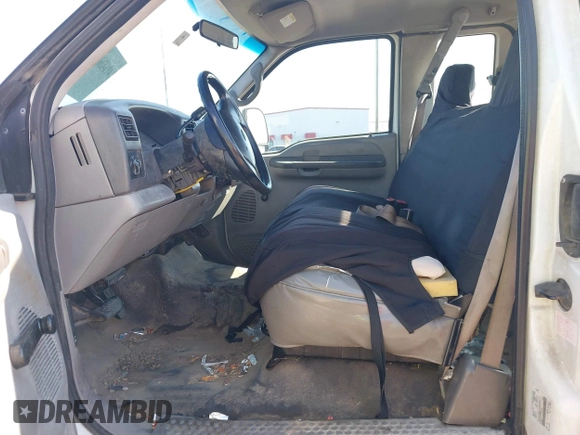 2000 Ford F-250 XL with VIN 3FTNX20L7YMA74130, listed as a IAAI auction lot 42723549 with 279,941 mi miles and . Bid and sale history available at DreamBid. Image 5.