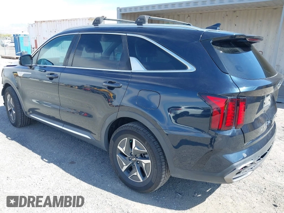 2021 Kia Sorento S with VIN KNDRG4LG5M5057404, listed as a IAAI auction lot 42170297 with 108,623 mi miles and . Bid and sale history available at DreamBid. Image 3.