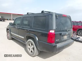 2010 Jeep Commander Sport with VIN 1J4RG4GK6AC122390, listed as a IAAI auction lot 41960335 with 231,829 mi miles. Bid and sale history available at carsss.com. Image 3.