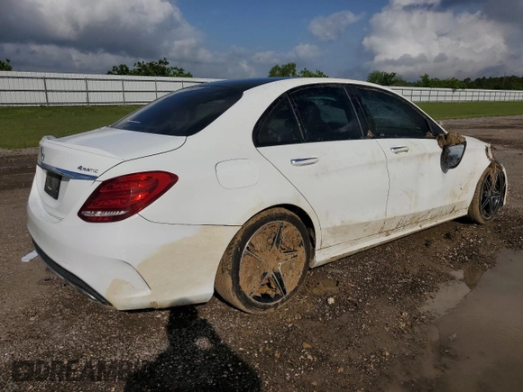 2016 Mercedes-Benz C 450 AMG z VIN 55SWF6EB4GU150824, wystawiony jako Copart lot #52748265 z przebiegiem 102 201 mil mil oraz Szkoda całkowita • Salvage title. Historia ofert i sprzedaży dostępna na DreamBid. Obrazek 3.