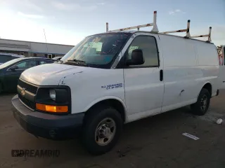 2009 Chevrolet Express Cargo Van with VIN 1GCGG25CX91179700, listed as a Copart auction lot 41591974 with 269,024 mi miles and Clean Title. Bid and sale history available at carsss.com. Image 1.