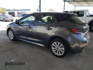 2024 Toyota Corolla Hatchback SE with VIN JTND4MBE1R3221507, listed as a Copart auction lot 68064254 with 9,839 mi miles and Salvage Title. Bid and sale history available at carsss.com. Image 2.