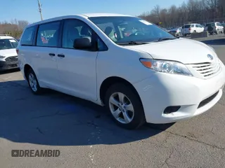 2017 Toyota Sienna L with VIN 5TDZZ3DC7HS776329, listed as a IAAI auction lot 41743217 with 141,181 mi miles. Bid and sale history available at carsss.com. Image 1.